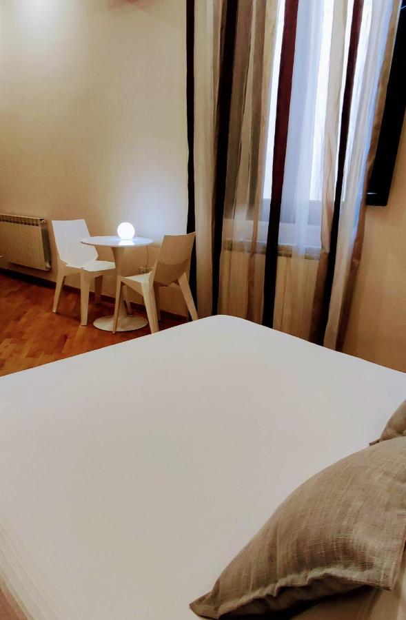 Stella Casabono Bed & Breakfast Sulmona Bagian luar foto